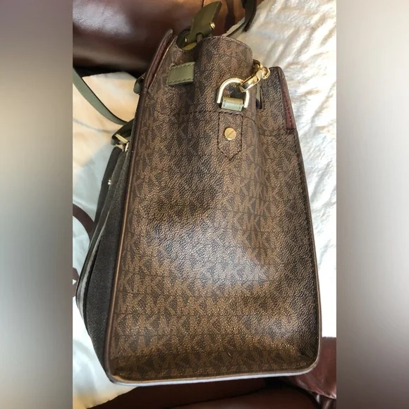 Michael Kors Studio Hamilton Large Satchel - Picture 10 of 15